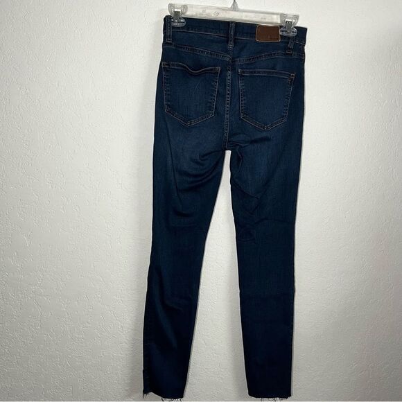 Madewell 9" High-Rise Roadtripper Jeans Waterford Wash Raw-Hem Size 25 - Picture 6 of 7